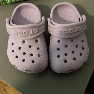 Toddler crocs